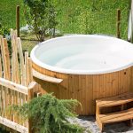 prix installation jacuzzi jardin