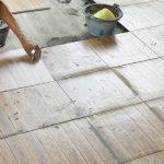 Carrelage extérieur : que faut-il savoir avant de se lancer ?