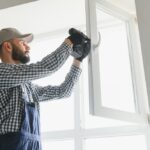 Choisir une menuiserie de qualité pour sa maison : matériaux, pose et finitions
